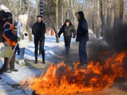 Российские коммунальщики начали сжигать гололед