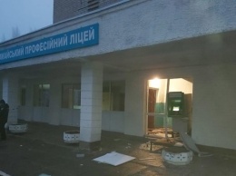 В Харьковской области взорвали банкомат и украли деньги