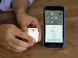 Apple начнет вкладывать AirPods в комплект поставки новых iPhone?