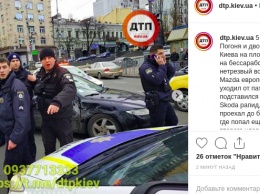 В центре Киева из-за нетрезвого водителя, убегавшего от полицейских, столкнулись 12 авто. Фото