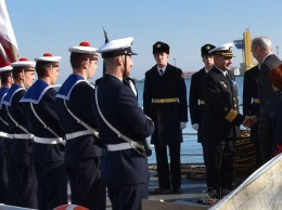 Командующий Военно-морскими силами Украины награжден французским орденом (фото)