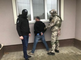 На Закарпатье СБУ и полиция обезвредили банду рэкетиров (фото)