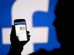 Один из постов в Facebook впервые пометили, как фейковый