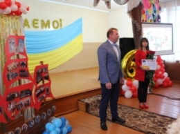 Как одна из лучших школ Мелитопольского района юбилей праздновала (фото)