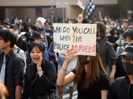 В Гонконге в воскресенье возобновились акции протеста
