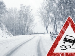 Укравтодор предупреждает: первый снег «ударит» по области довольно сильно