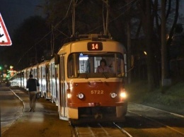 В Киеве 4 дня будут работать в сокращенном режиме трамваи №14, №15