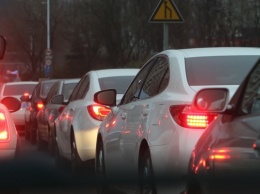 Киев парализовало из-за выпавшего снега: где в столице пробки