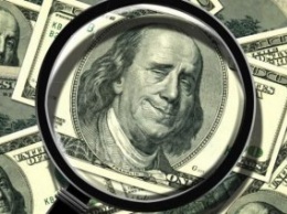 Черниговский суд оправдал подозреваемого в краже сувенирных долларов