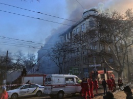 Пожар на Троицкой: в больнице скончался один человек