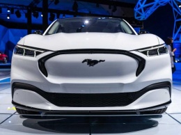 Ford против, чтобы дилеры снижали цены на электро-кроссовер Mustang Mach-E
