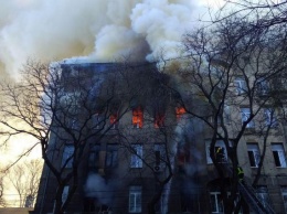 В Одессе вспыхнул пожар в колледже: новые подробности и видео
