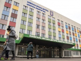 Кличко проверил, как отремонтировали детскую клиническую больницу № 2
