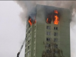 В Словакии взорвался 13-этажный жилой дом: есть жертвы и пострадавшие (фото и видео)