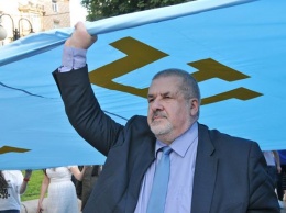 Чубаров анонсировал проведение мирного шествия на Крымский полуостров