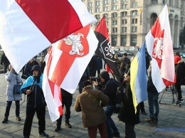 На Майдане в Киеве устроили акцию в поддержку Беларуси: фото
