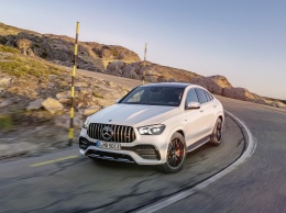 Кросс-купе Mercedes-Benz GLE Coupe оснастили "батарейкой"