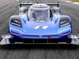 Volkswagen отказывается от выпуска бензиновых спорткаров в пользу электрических