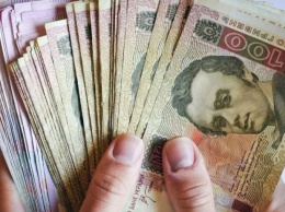 НБУ приготовил украинцам очередной сюрприз: обналичивать деньги с карточек будем по-новому