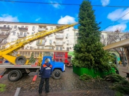 Одесса готовится к новогодним праздникам