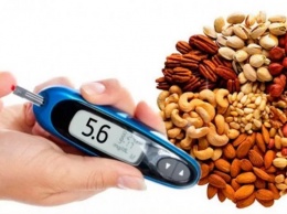 Человеку с диабетом надо употреблять орехи: ученые озвучили сорта