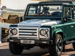 Представлен изумрудный Land Rover Defender от Overfinch