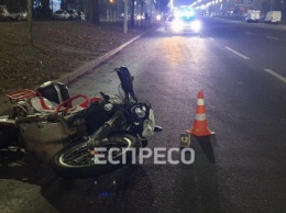 В Киеве мотоциклист сбил пешехода на смерть