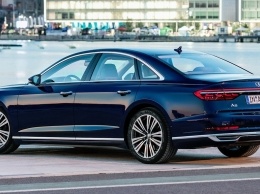 Уже покрылась пылью: в Украине нашли брошенной новую Audi A8