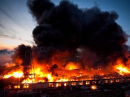 В Москве грандиозный пожар: город заволокло едким дымом - спасатели не справляются