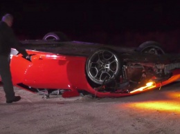 В Калифорнии на дороге нашли перевернутый Lamborghini