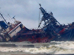 Авария танкера Delfi: голландские инспекторы проведут экспертизу в Одессе