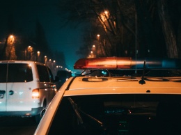В центре Днепра двух девушек силой усадили в авто и увезли
