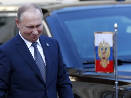 Путин расширил эксперимент по сбору налога с самозанятых на 19 регионов
