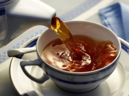 Диетолог сообщила, в каких случаях опасно пить черный чай