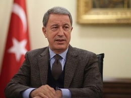 Турция не собирается выходить из НАТО - министр обороны