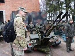Представители Посольства США в Украине посетили харьковских гвардейцев