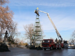 Возле главной городской елки Одессы поселят персонажей из «Щелкунчика»