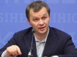 Министры Милованов и Малюська подали в отставку из-за низких зарплат - нардеп Скороход