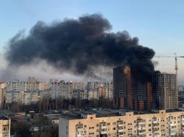 В Киеве горела недостроенная высотка