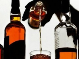 Поддельную алкогольную продукцию сбывают через Интернет
