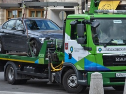 Власти посчитали количество эвакуированных за незаконную стоянку машин