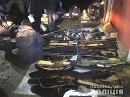 Покушение на судью в Ровно: у подозреваемого нашли 10 тысяч единиц оружия
