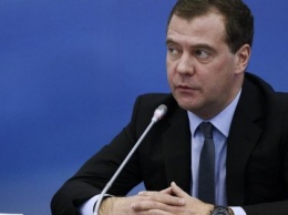 Медведев оставил русских без клизм: РФ расширила санкции против Украины