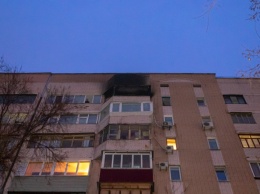 В Днепре на Шмидта горела многоэтажка: жителей эвакуировали