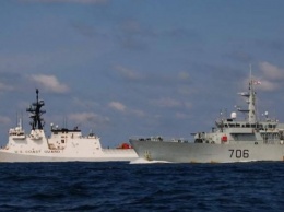 За российским разведывательным кораблем начали следить Вооруженные силы США и Канады