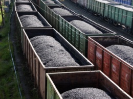 Компания Evraz заявила о приостановке экспорта угля через Украину