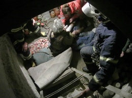 В Петропавловке пожилая женщина упала в погреб