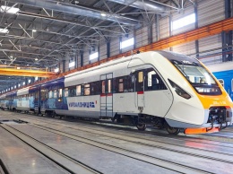 Новый украинский дизель-поезд прошел испытания (фото)