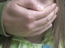 На Николаевщине извращенец несколько лет насиловал свою малолетнюю дочь
