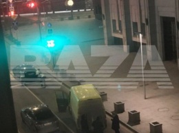 ЧП в центре Москвы: у здания ФСБ неизвестный из автомата расстрелял людей